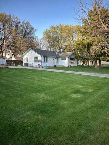 209 East 2nd Street, Paxton, NE 69155