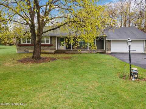 27 Beechwood Drive, Ballston, NY 12027