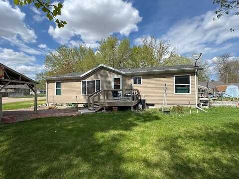 135 N. Buchanan Street, Stuart, NE 68780