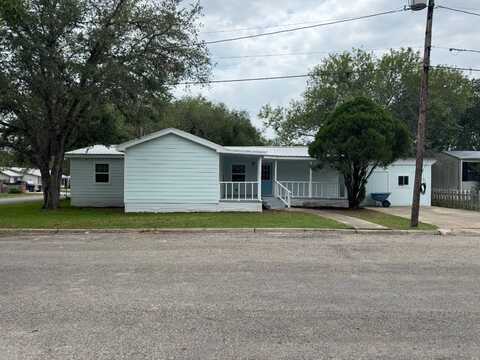 709 Beacon, Cuero, TX 77954