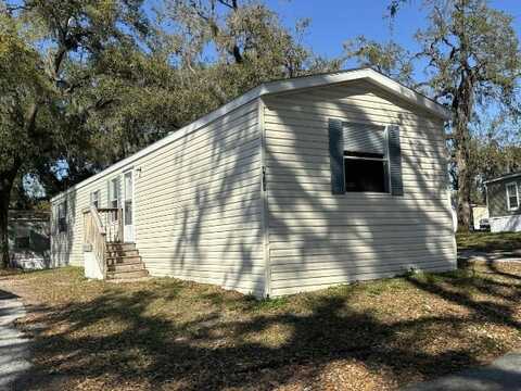 4829 Wilkinson Way, Tampa, FL 33610