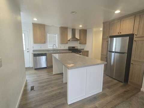 4650 E. Carey Ave, Las Vegas, NV 89115