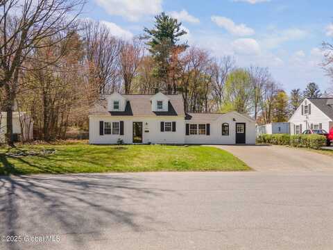 1047 Outer Drive, Rotterdam, NY 12303