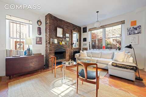 260 West 10th Street, New York, NY 10014