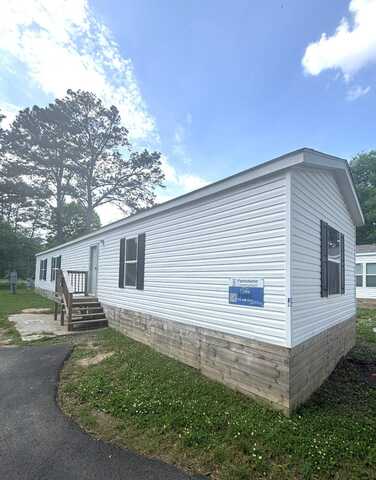 3150 Plateau Dr, Columbus, GA 31903