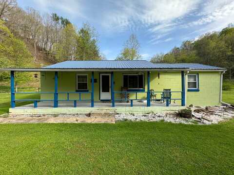 1170 Straight Run Road, Alum Bridge, WV 26321