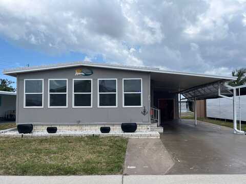 13225 101st Street, Largo, FL 33771