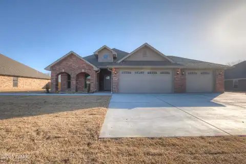 1814 Fountain Road, Webb City, MO 64870