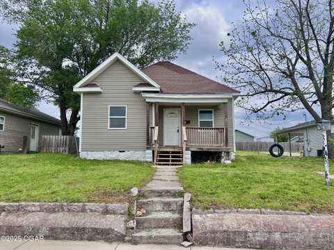2311 Bird Avenue, Joplin, MO 64804