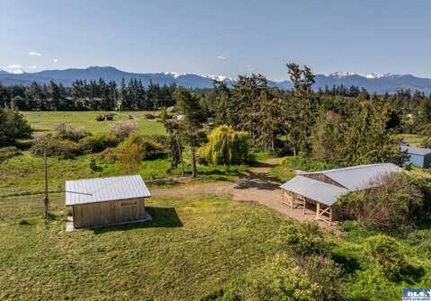 148 Gunn Rd, Port Angeles, WA 98362