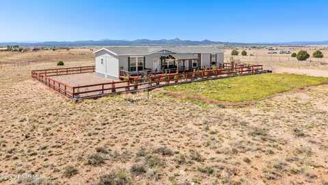 27139 N Lucky Lane, Paulden, AZ 86334