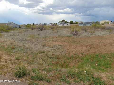 20166 E Sierra Drive, Mayer, AZ 86333