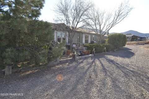 10301 E Henderson Road, Humboldt, AZ 86327