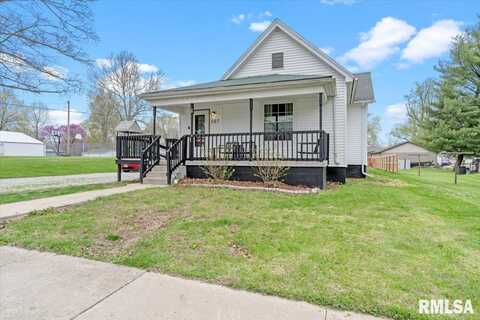 307 N ELM Street, Tallula, IL 62688