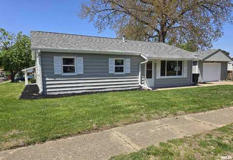 1101 N 15TH Street, Pekin, IL 61554