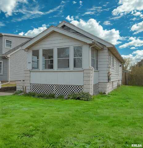 720 E GIFT Avenue, Peoria, IL 61603