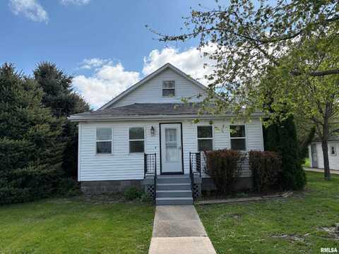 209 N EAST Street, Danvers, IL 61732