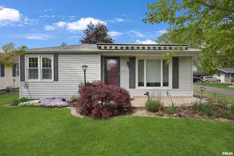 200 BERGMAN Avenue, East Peoria, IL 61611