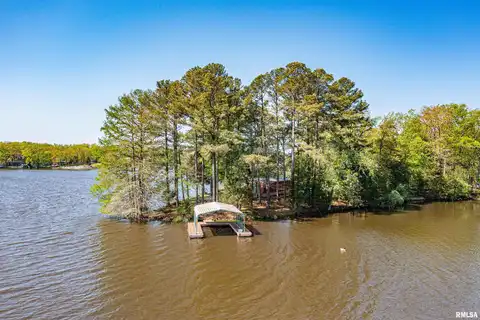 2355 Waverunner Cove Cove, Salem, IL 62881