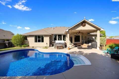 8903 W 6th Ave, Kennewick, WA 99336