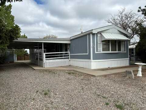 945 Saki Dr, Pueblo, CO 81007