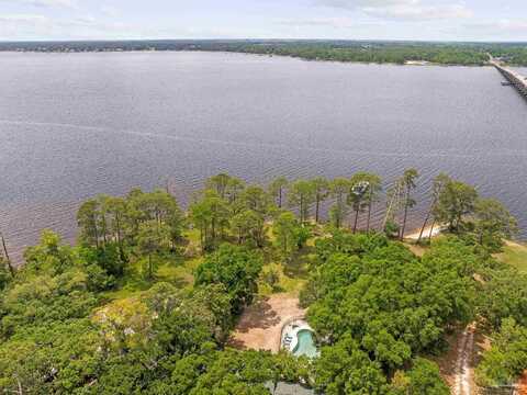 1031 Paradise Ln, Pensacola, FL 32506