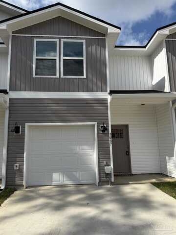 9007 Golden Eye Dr, Pensacola, FL 32506