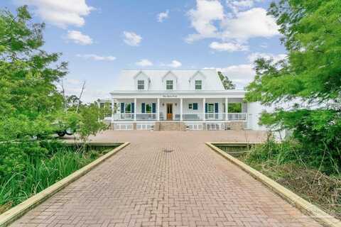 605 Chesapeake Dr, Gulf Breeze, FL 32561