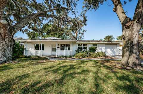 8428 14TH STREET N, Saint Petersburg, FL 33702