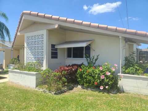 5105 BONITO DRIVE, NEW PORT RICHEY, FL 34652