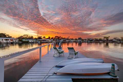 2487 W BAY ISLE DRIVE SE, Saint Petersburg, FL 33705