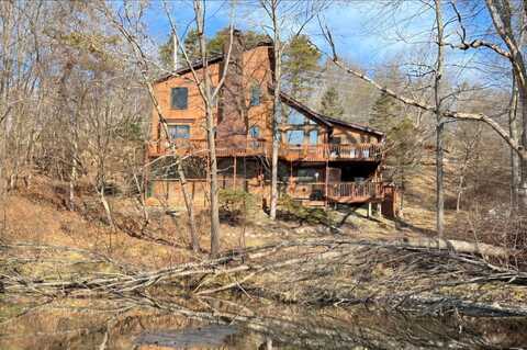 251 Brentwood Drive, Bushkill, PA 18324