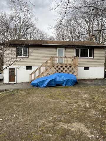 2221 Eagle Path, Bushkill, PA 18324