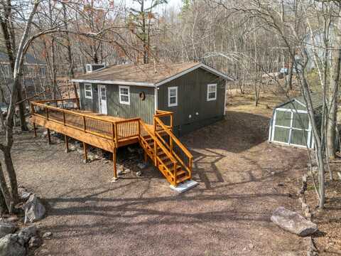 199 Forest Hill Drive, Blakeslee, PA 18610