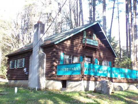 81 Henning Road, Albrightsville, PA 18210