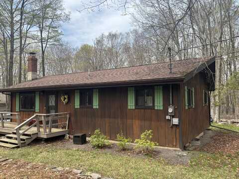 77 Sunset Drive, Clifton Township, PA 18424