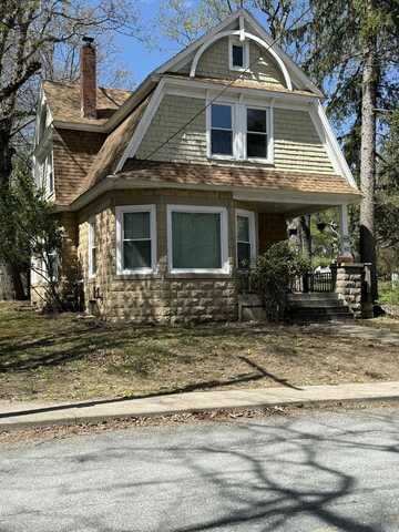 40 Fairview Avenue, Mount Pocono, PA 18344