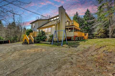 445 Minsi Trail W, Long Pond, PA 18334
