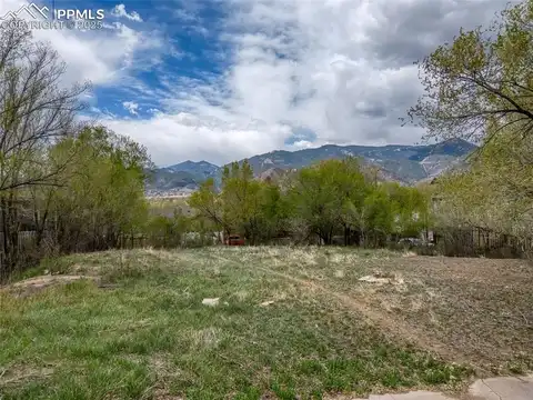 2415 W Cache La Poudre Street, Colorado Springs, CO 80904