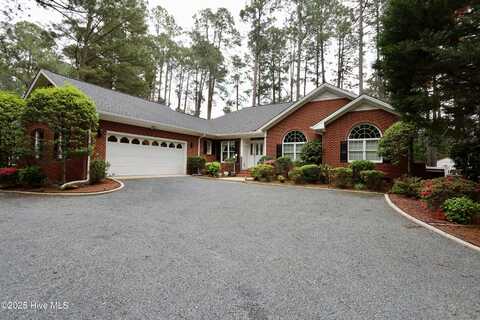 21 Birdie Drive, Whispering Pines, NC 28327