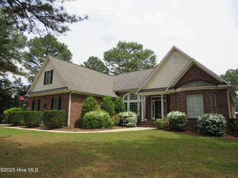 10 Winding Trail, Whispering Pines, NC 28327