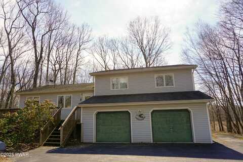 102 Hawk View Court, Milford, PA 18337
