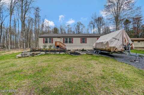 78 Orion Way, Lake Ariel, PA 18436