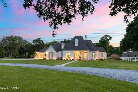 6218 Old Jeanerette Road, New Iberia, LA 70563