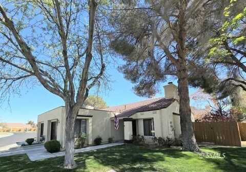 313 Monterey DR, Ridgecrest, CA 93555