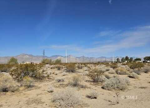 N Comet, Ridgecrest, CA 93555