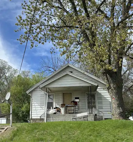 2256 19th Avenue, ROCKFORD, IL 61104