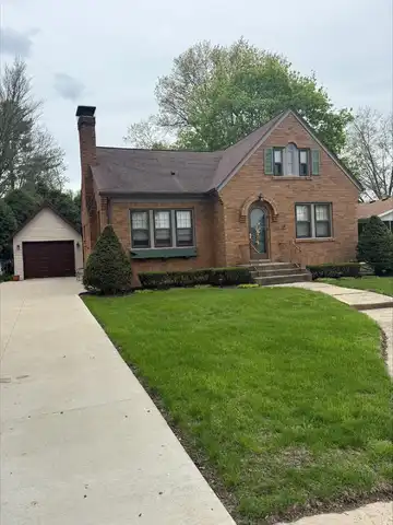 111 W 1ST, MOUNT MORRIS, IL 61054