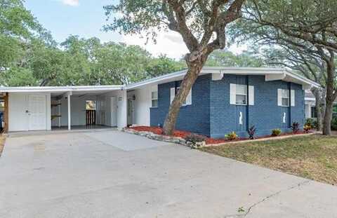 1904 Bay Ave., ROCKPORT, TX 78382