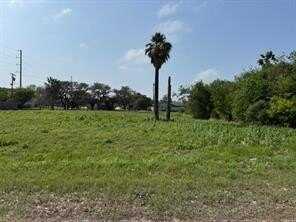 S 7th, Aransas Pass, TX 78336